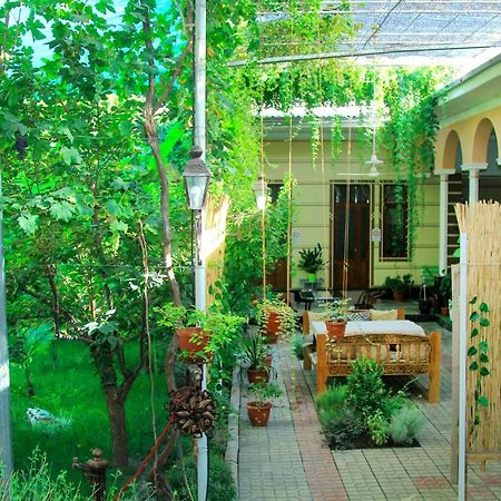 Evergreen Guesthouse Marghilon Exterior photo